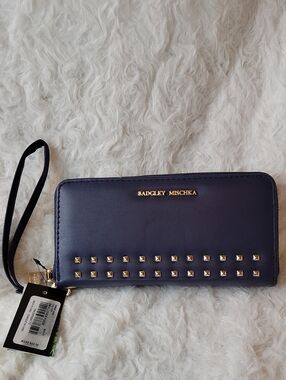 NWT Badgley Mischka Navy Studded Wristlet With Separate Phone Compartment